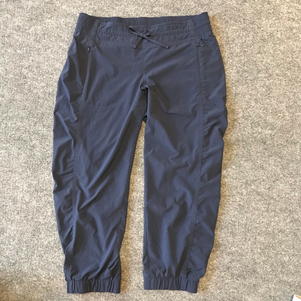 Athleta Crops